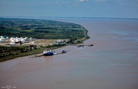 Terminal du port de Bordeaux Atlantique Pauillac